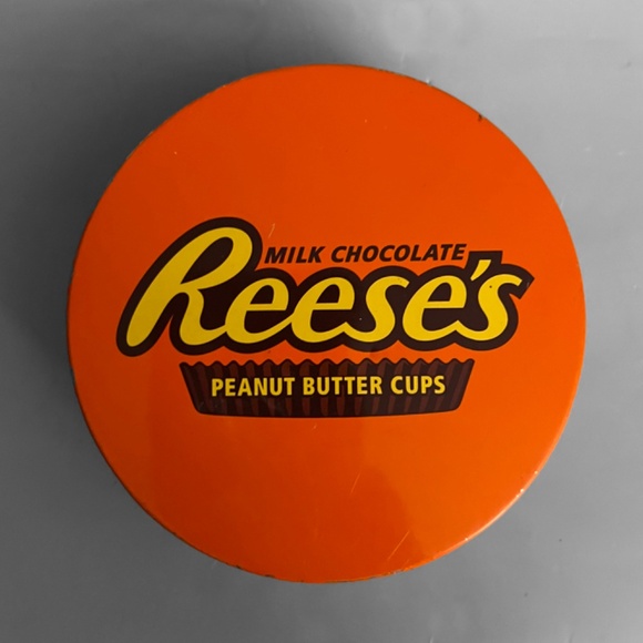 Reeses Peanut Butter Cups Tins & Mini Mug - Picture 11 of 14